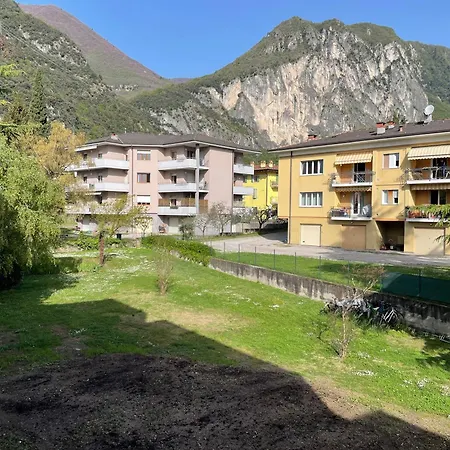 Spazioso Con 3 Da Letto Riva del Garda