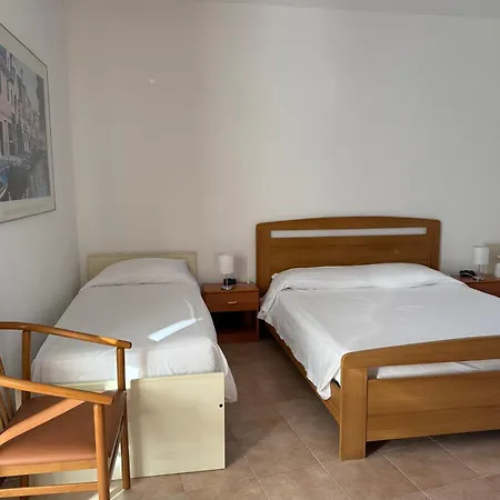 Spazioso Con 3 Da Letto * Riva del Garda
