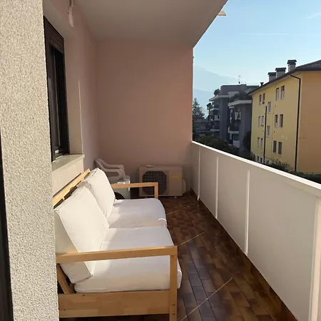 Spazioso Con 3 Da Letto Apartment