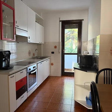 Apartment Spazioso Con 3 Da Letto *